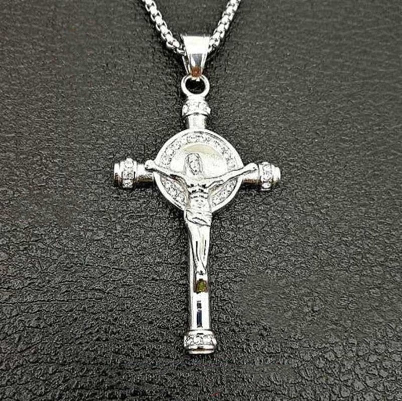 Christian Jesus Crucifix Men Necklace Gold Plated Cross Religious Pendant Necklace with Chain