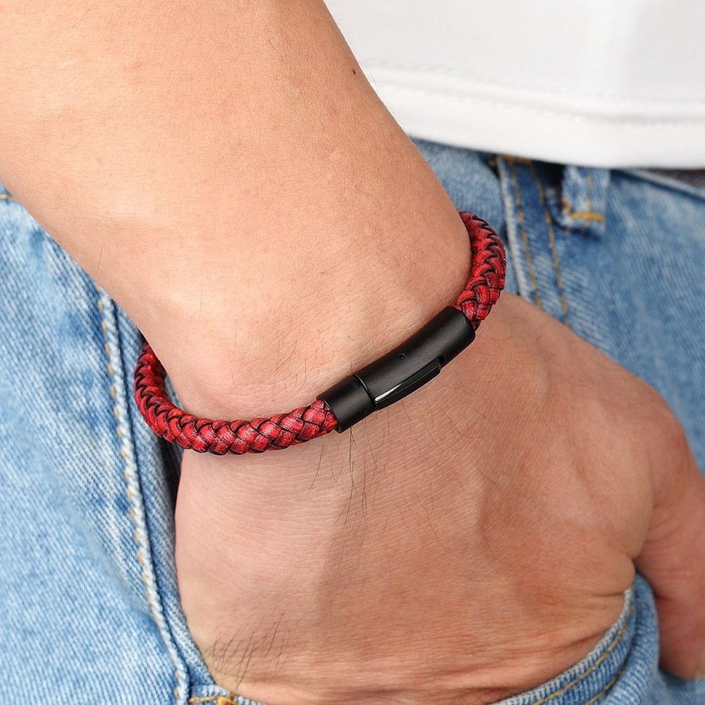 New Classic Style Men Leather Bracelet Simple Black Stainless Steel